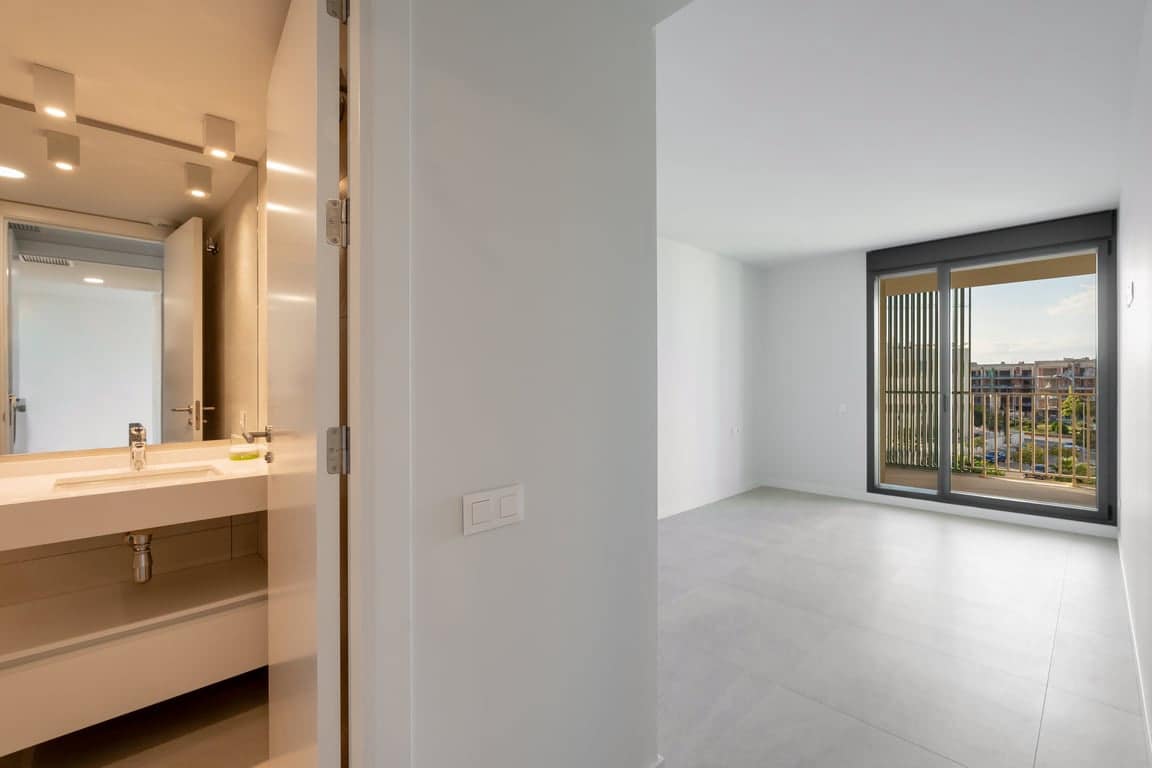 2 bedroom Apartment for sale in Denia with pool garage - € 420,000 (Ref: 9420446)