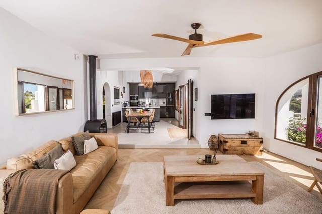 4 bedroom Villa for sale in Javea / Xàbia with pool garage - € 1,195,000 (Ref: 9431983)