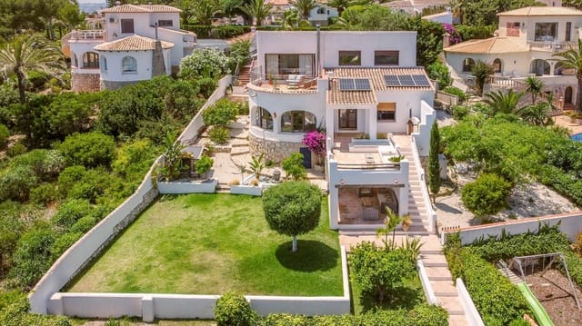 4 bedroom Villa for sale in Javea / Xàbia with pool garage - € 1,195,000 (Ref: 9431983)