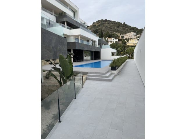 3 bedroom Apartment for sale in Pedreguer - € 669,000 (Ref: 9433623)