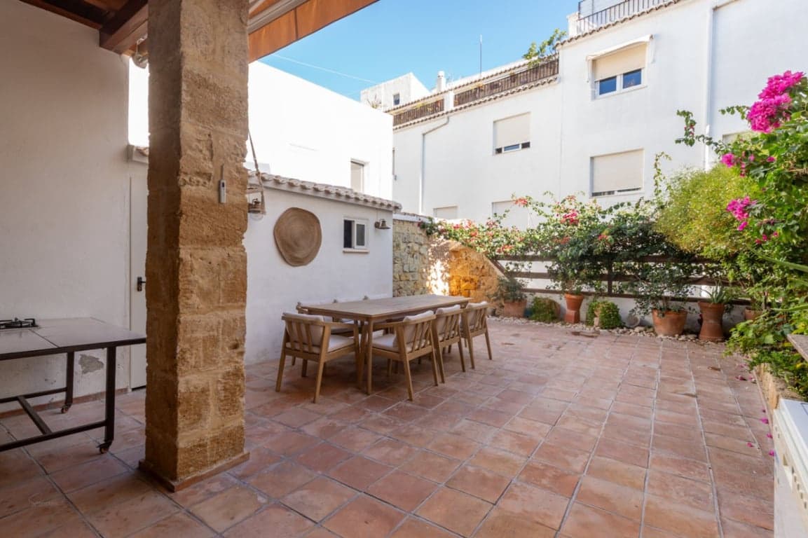 8 slaapkamer Huis te koop in Javea / Xabia - € 960.000 (Ref: 9433625)