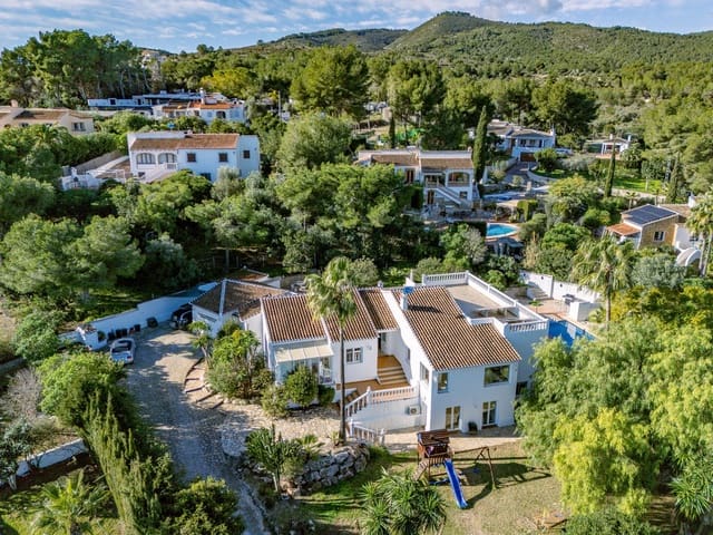 4 Zimmer Villa zu verkaufen in Javea / Xàbia mit Pool Garage - 995.000 € (Ref: 9580305)