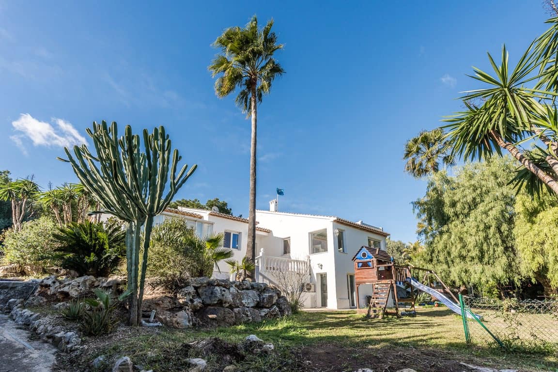 4 bedroom Villa for sale in Javea / Xabia with garage - € 995,900 (Ref: 9580305)