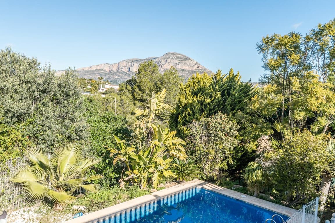 4 bedroom Villa for sale in Javea / Xabia with garage - € 995,900 (Ref: 9580305)