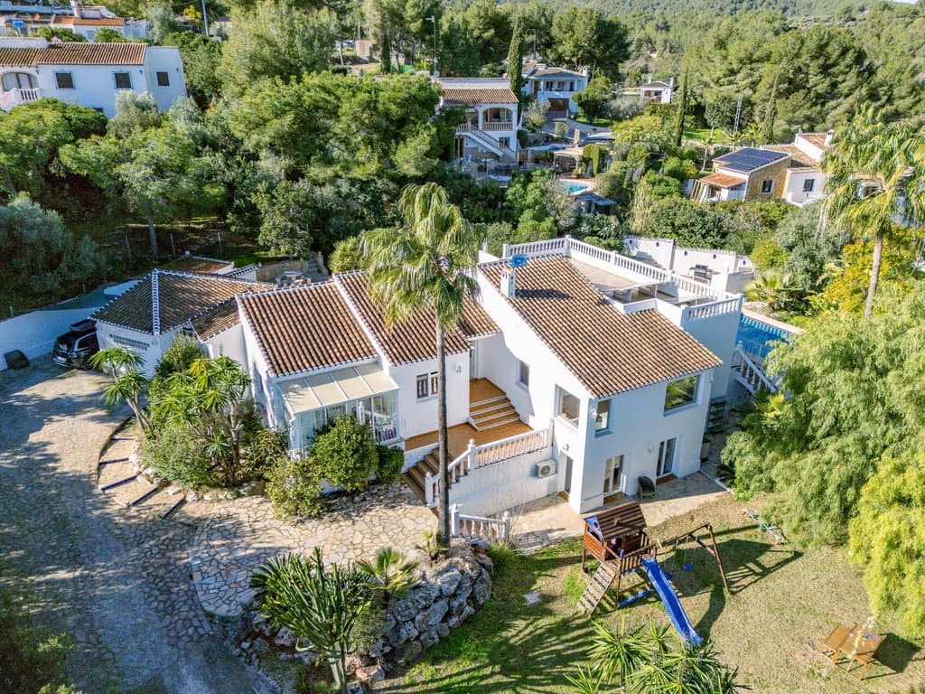 4 bedroom Villa for sale in Javea / Xabia with garage - € 995,900 (Ref: 9580305)