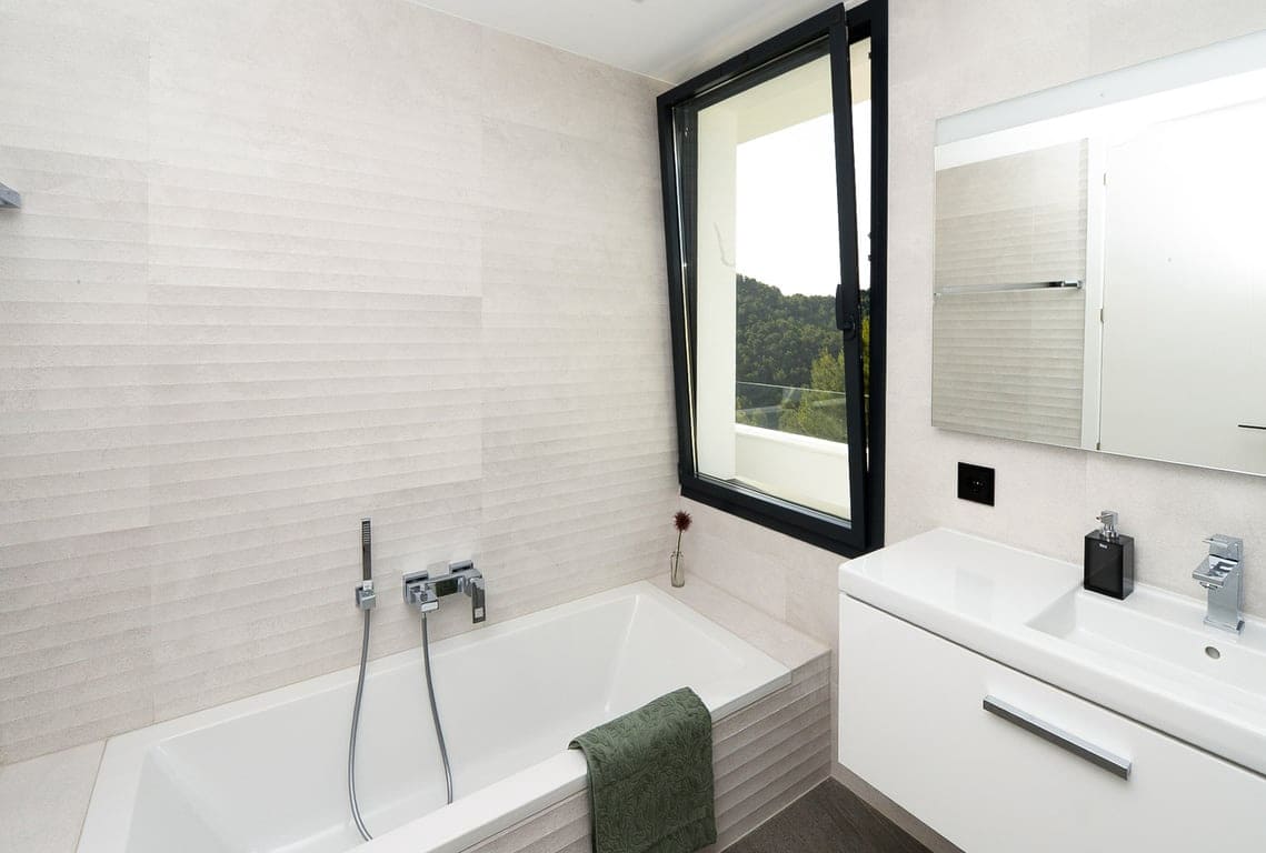 3 sypialnia Willa na sprzedaż w Javea / Xabia z basenem garażem - 1 690 000 € (Ref: 9591948)