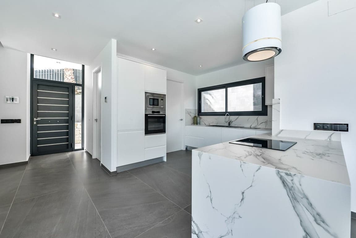 3 sypialnia Willa na sprzedaż w Javea / Xabia z basenem garażem - 1 690 000 € (Ref: 9591948)