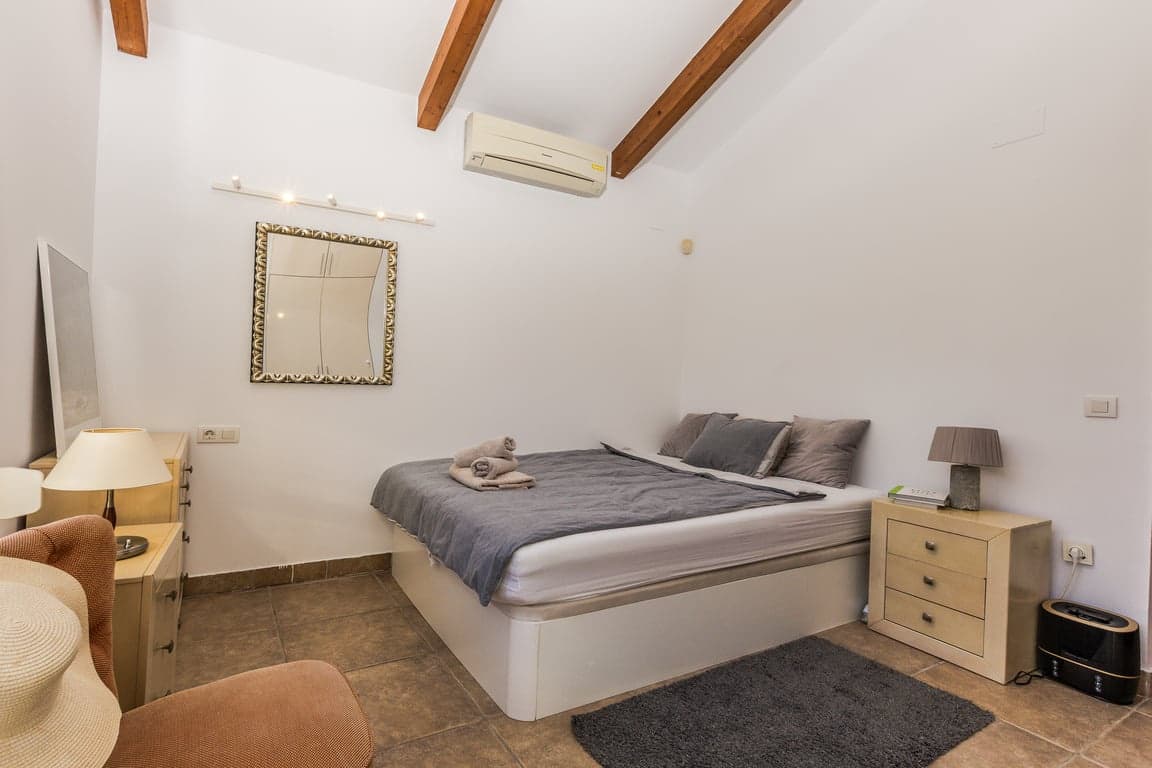 4 chambre Villa/Maison à vendre à Javea / Xabia avec piscine garage - 990 000 € (Ref: 9624084)