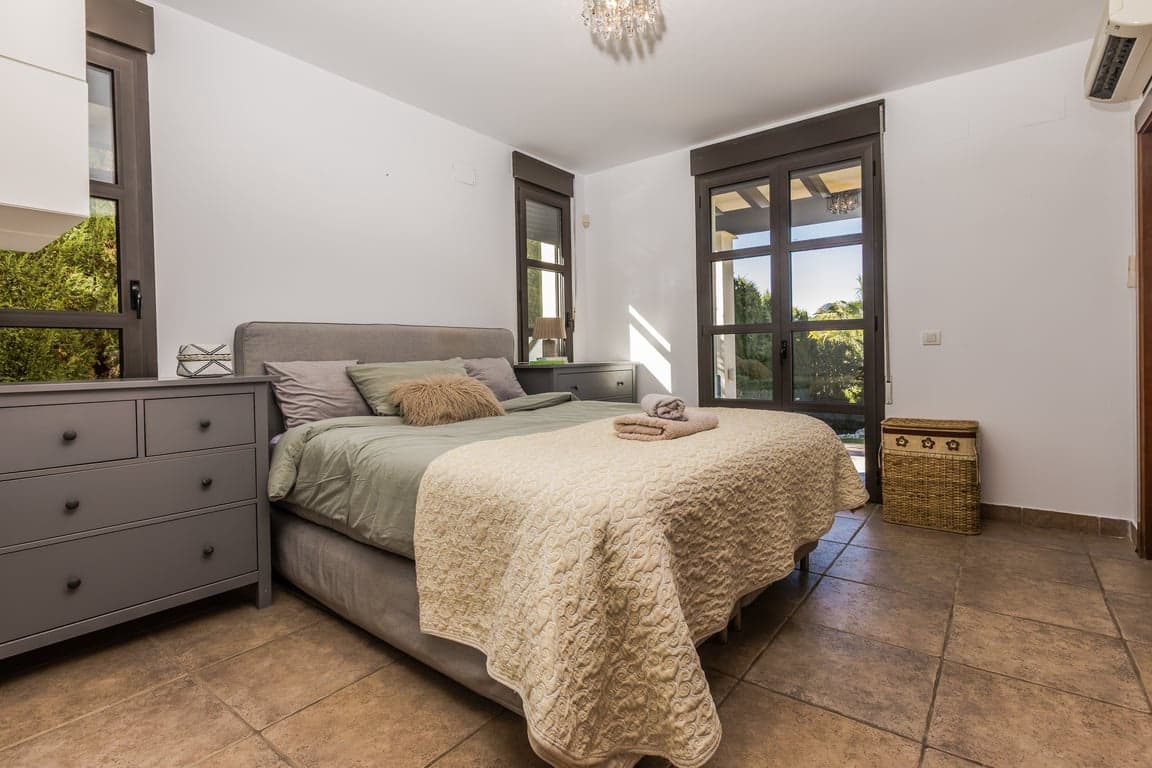 4 chambre Villa/Maison à vendre à Javea / Xabia avec piscine garage - 990 000 € (Ref: 9624084)