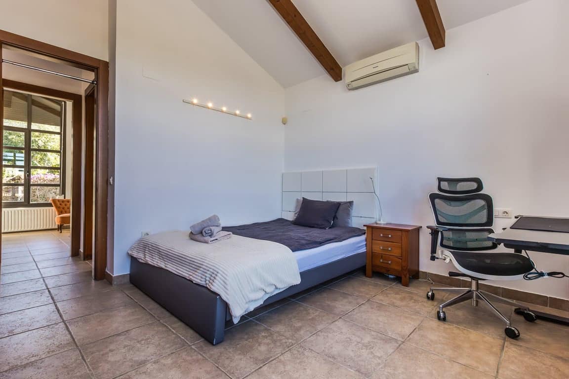 4 bedroom Villa for sale in Javea / Xabia with garage - € 950,000 (Ref: 9624084)