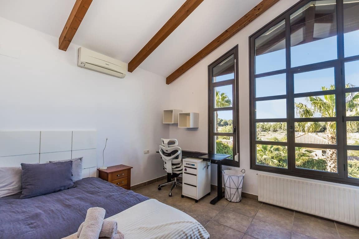 4 bedroom Villa for sale in Javea / Xabia with garage - € 950,000 (Ref: 9624084)