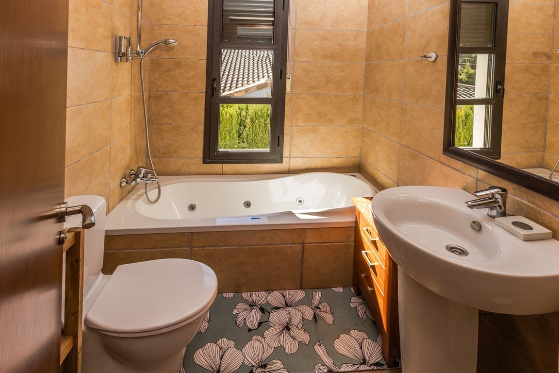 4 bedroom Villa for sale in Javea / Xabia with garage - € 950,000 (Ref: 9624084)