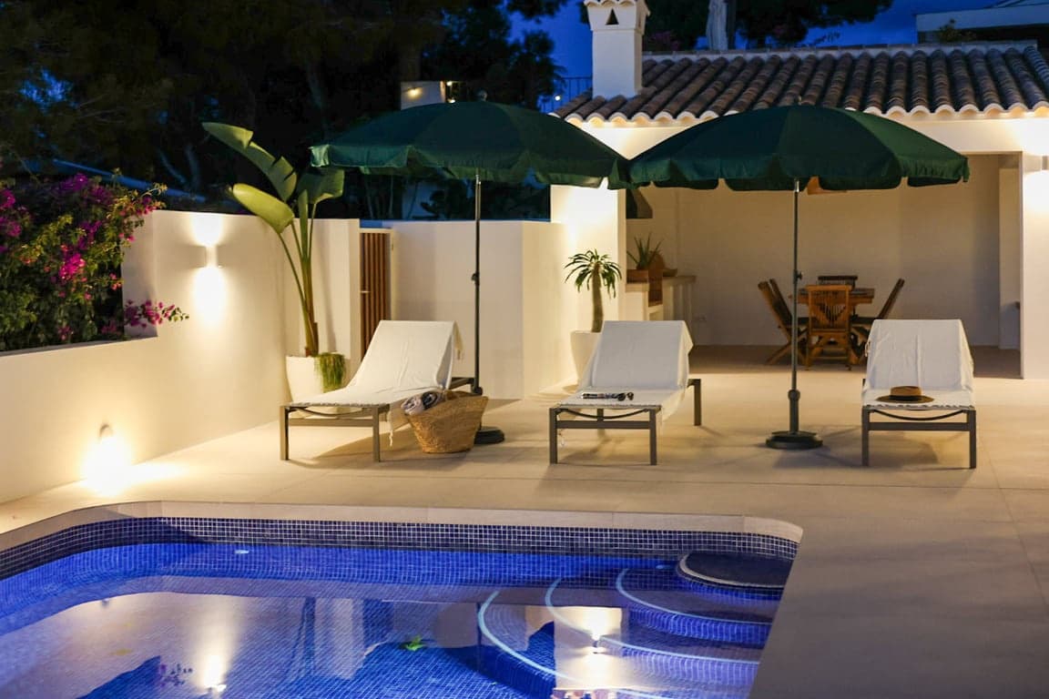 4 bedroom Villa for sale in Javea / Xabia with garage - € 1,890,000 (Ref: 9693107)