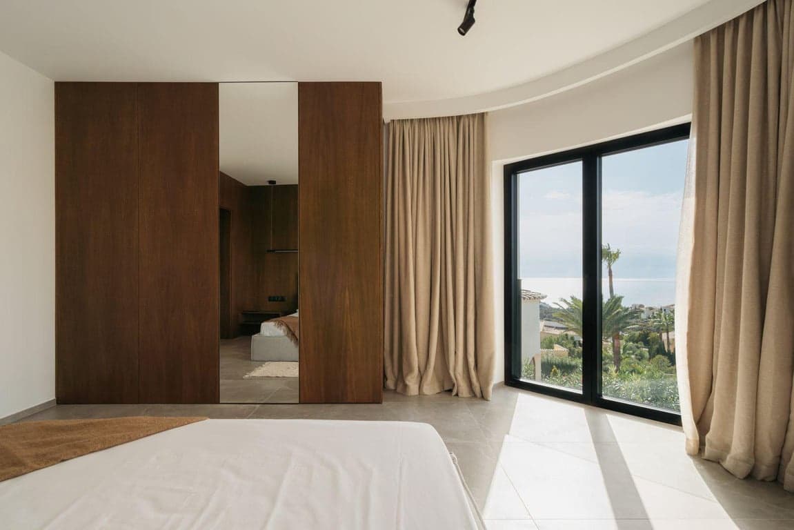 5 soveværelse Villa til salg i Cumbre del Sol med swimmingpool garage - € 1.680.000 (Ref: 9760125)