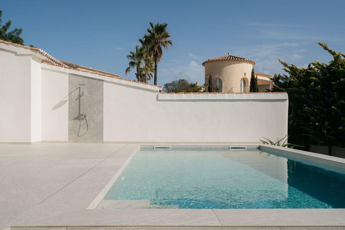 5 soveværelse Villa til salg i Cumbre del Sol med swimmingpool garage - € 1.680.000 (Ref: 9760125)