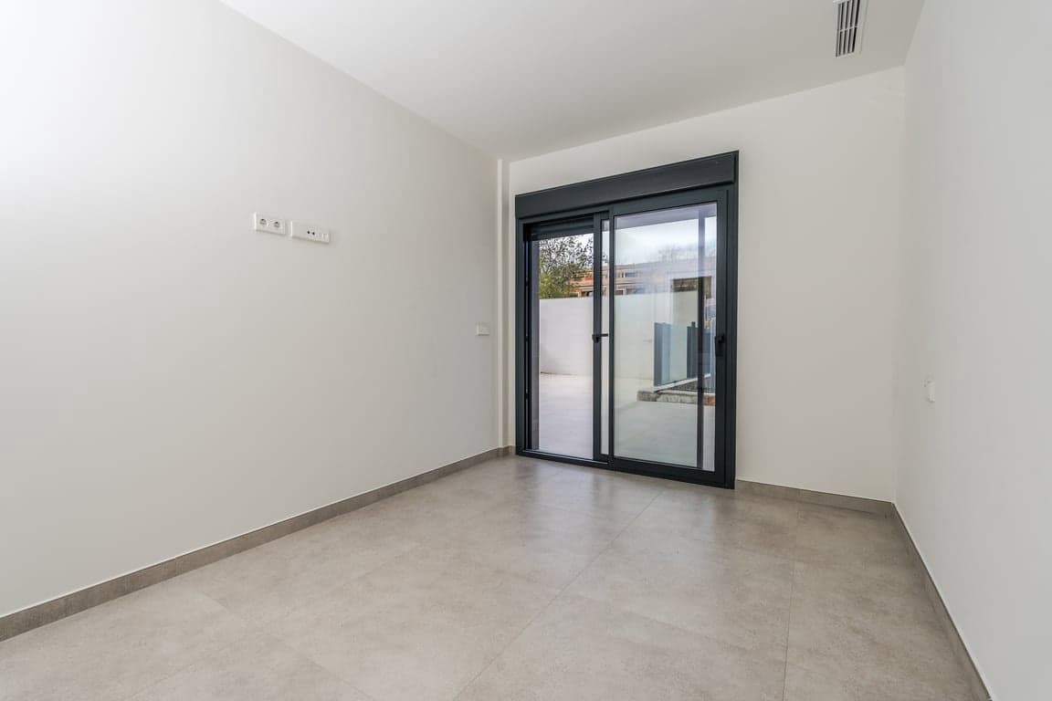 Apartamento de 3 habitaciones en Javea / Xàbia en venta con piscina garaje - 610.000 € (Ref: 9765294)