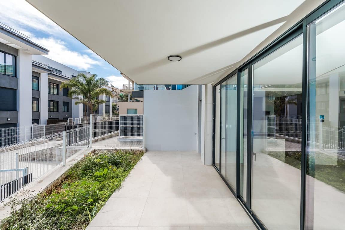 Apartamento de 3 habitaciones en Javea / Xàbia en venta con piscina garaje - 610.000 € (Ref: 9765294)