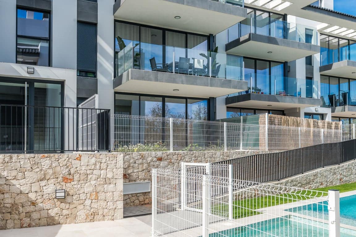 Apartamento de 3 habitaciones en Javea / Xàbia en venta con piscina garaje - 610.000 € (Ref: 9765294)