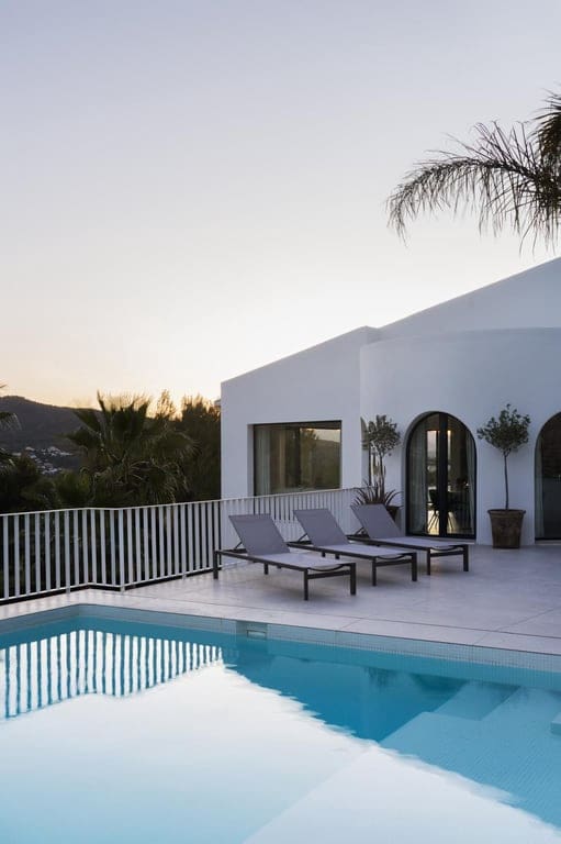 Chalet de 4 habitaciones en Javea / Xàbia en alquiler con piscina garaje - 6.300 € (Ref: 9769030)