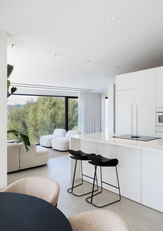 Chalet de 4 habitaciones en Javea / Xàbia en alquiler con piscina garaje - 6.300 € (Ref: 9769030)