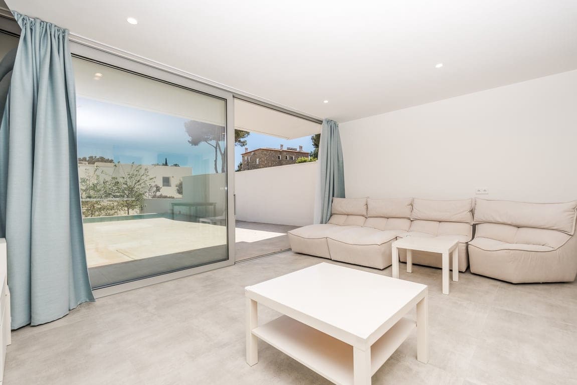 2 soverom Villa til salgs i Moraira med svømmebasseng garasje - € 780 000 (Ref: 9779090)