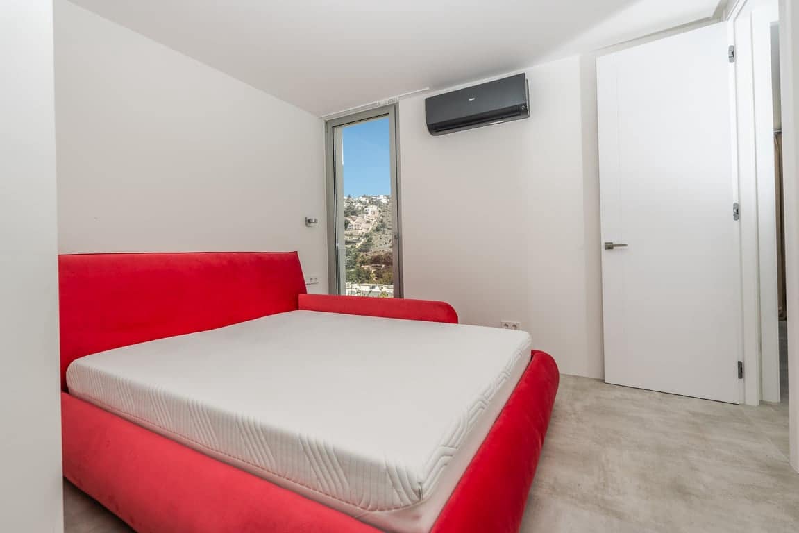 2 soverom Villa til salgs i Moraira med svømmebasseng garasje - € 780 000 (Ref: 9779090)