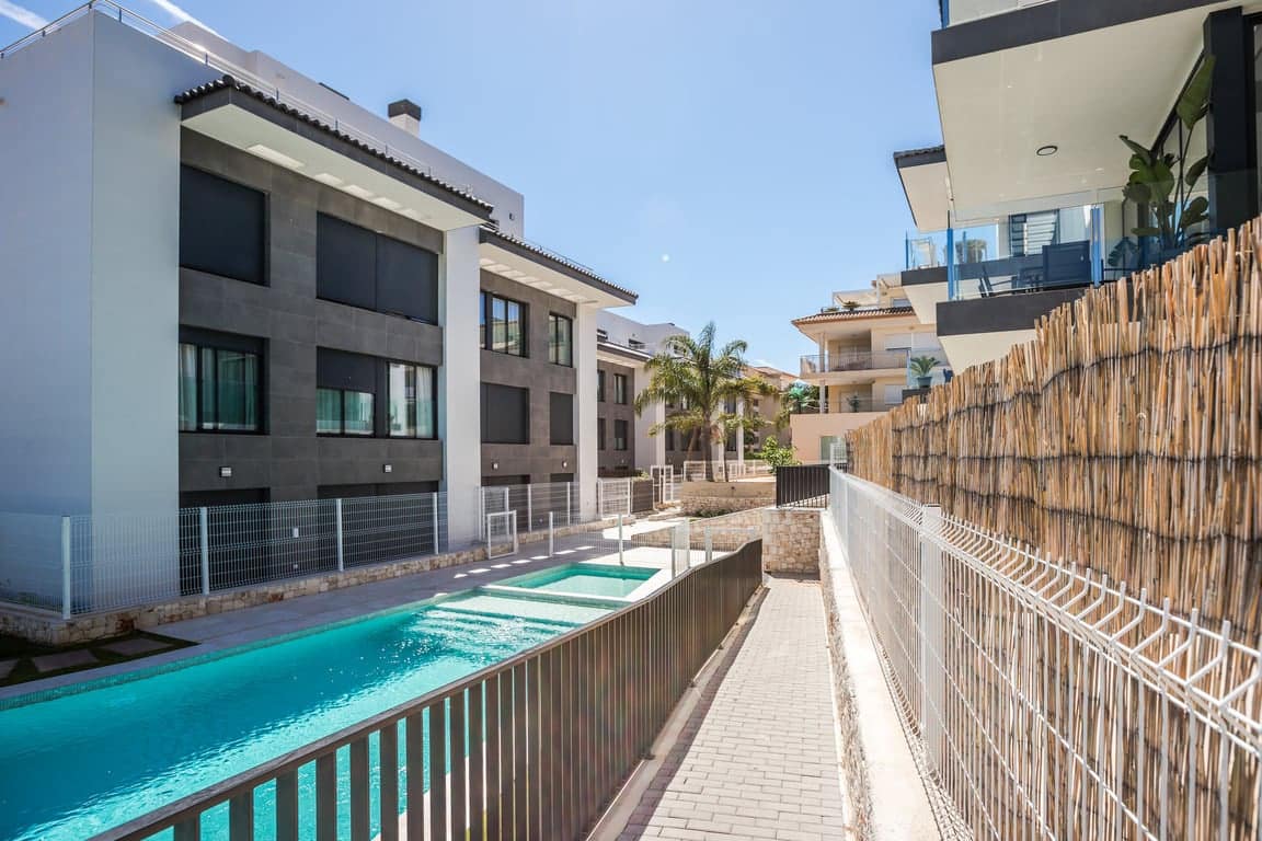 3 bedroom Apartment for rent in Javea / Xabia with pool garage - € 2,500 (Ref: 9787817)