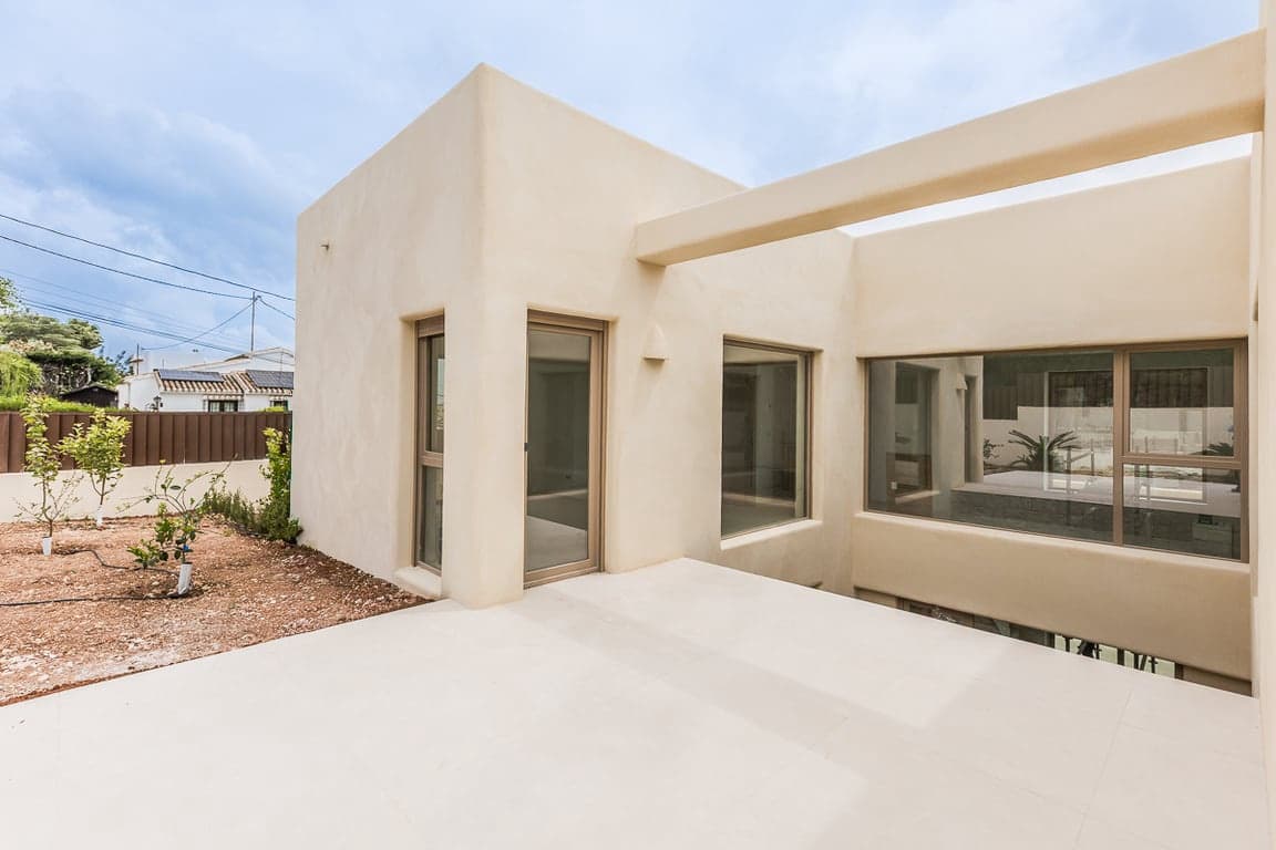 4 chambre Villa/Maison à vendre à Javea / Xabia avec piscine garage - 1 800 000 € (Ref: 9824073)