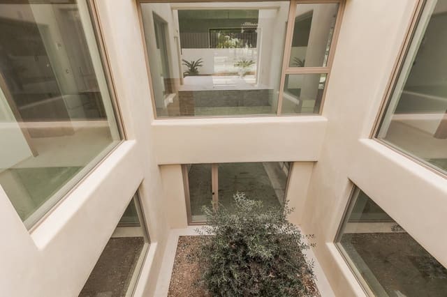 4 makuuhuone Huvila myytävänä paikassa Cap Martí - El Tossalet - Pinomar, Javea / Xàbia mukana uima-altaan 
autotalli - 1 800 000 € (Ref: 9824073)