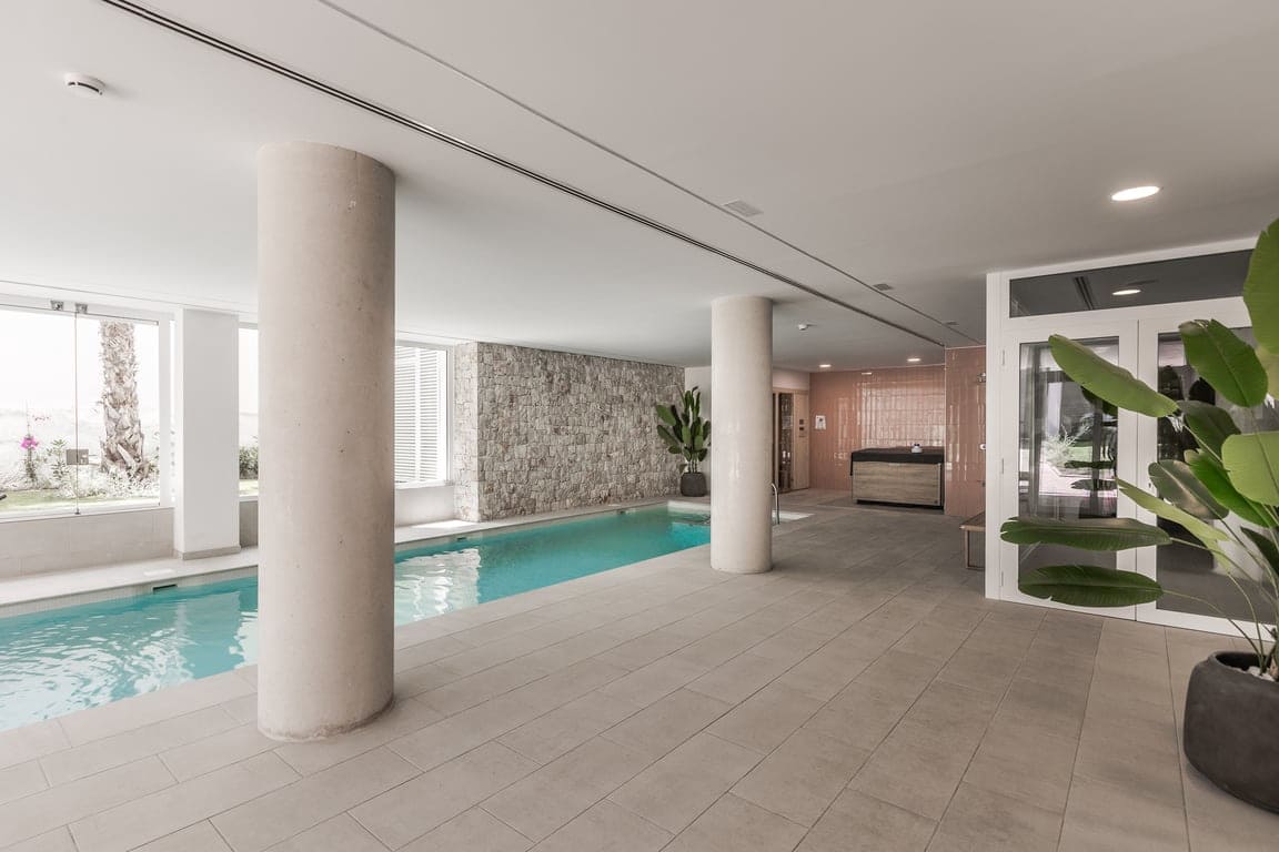 3 sovrum Lägenhet att hyra i Javea / Xabia med pool garage - 2 000 € (Ref: 9895382)