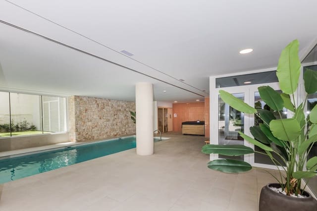 3 sovrum Lägenhet att hyra i Centro ciudad, Javea / Xàbia med pool garage - 2 000 € (Ref: 9895382)