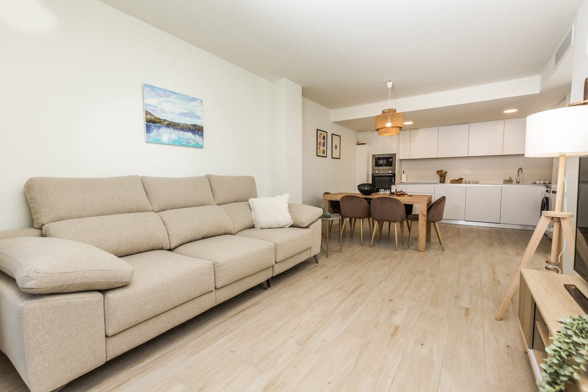 3 sovrum Lägenhet att hyra i Javea / Xabia med pool garage - 2 000 € (Ref: 9895382)