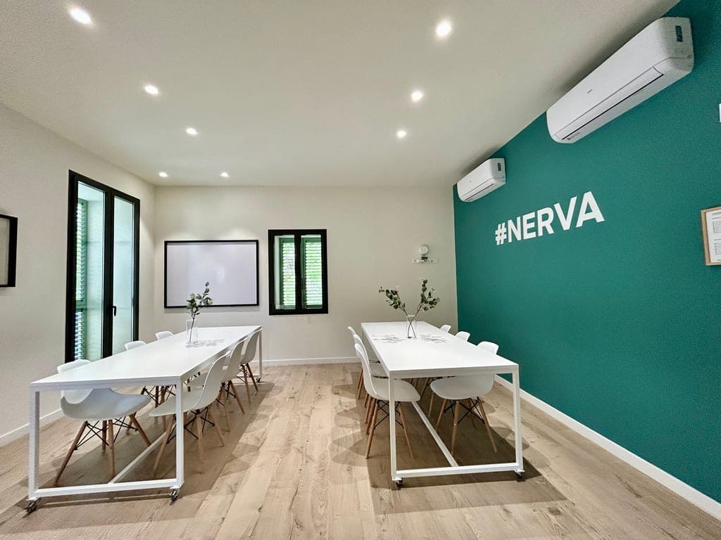 4 bedroom Apartment for rent in Denia with pool garage - € 3,500 (Ref: 9958439)