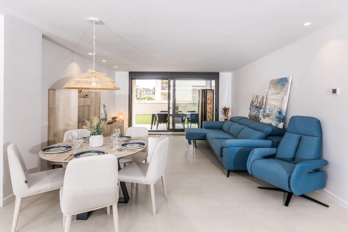 4 bedroom Apartment for rent in Denia with pool garage - € 3,500 (Ref: 9958439)
