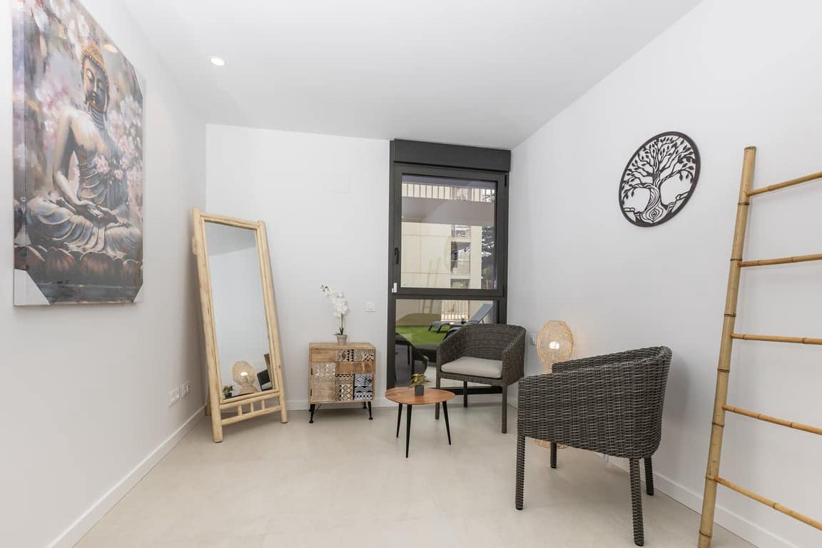4 bedroom Apartment for rent in Denia with pool garage - € 3,500 (Ref: 9958439)