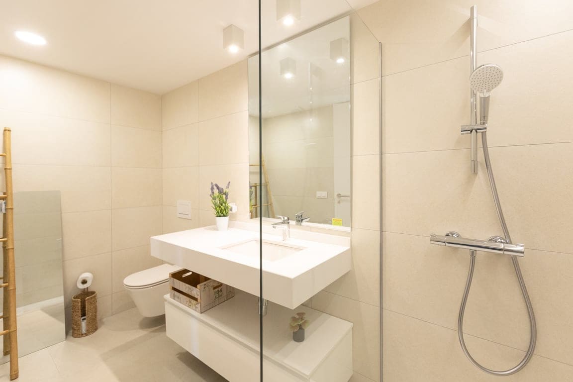4 bedroom Apartment for rent in Denia with pool garage - € 3,500 (Ref: 9958439)
