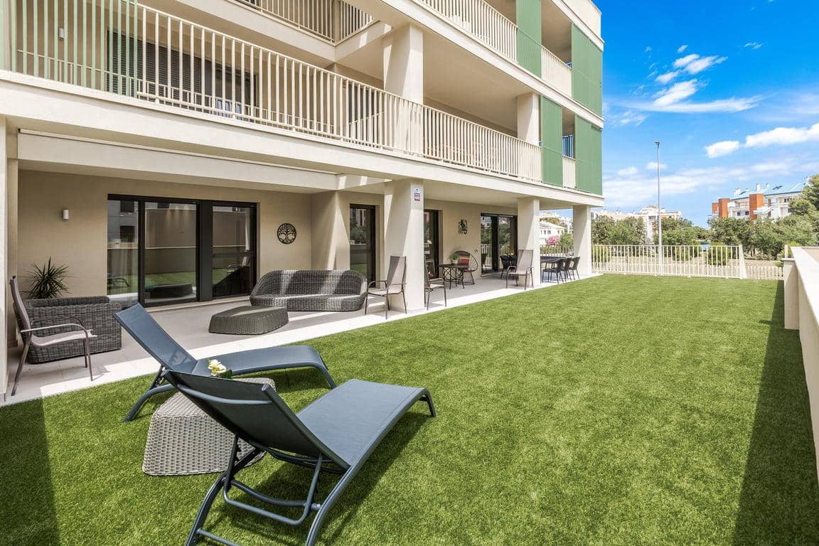 4 bedroom Apartment for rent in Denia with pool garage - € 3,500 (Ref: 9958439)
