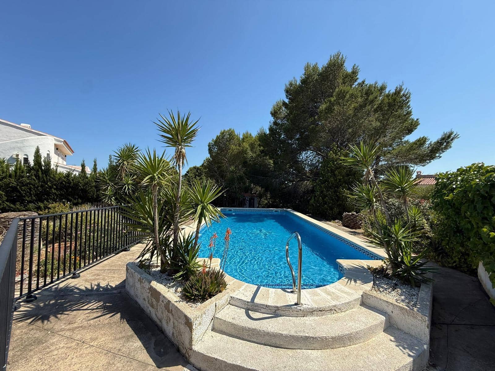 Terrain à Bâtir à vendre à Calafat - 159 000 € (Ref: 10021678)