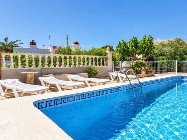 3 soverom Villa til salgs i L'Ametlla de Mar med svømmebasseng - € 2 200 (Ref: 10124550)