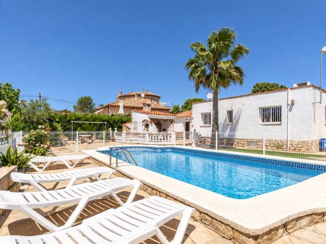 3 soverom Villa til salgs i L'Ametlla de Mar med svømmebasseng - € 2 200 (Ref: 10124550)