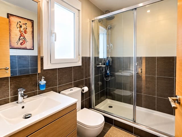 3 slaapkamer Flat te koop in L'Ametlla de Mar - € 184.500 (Ref: 10183286)