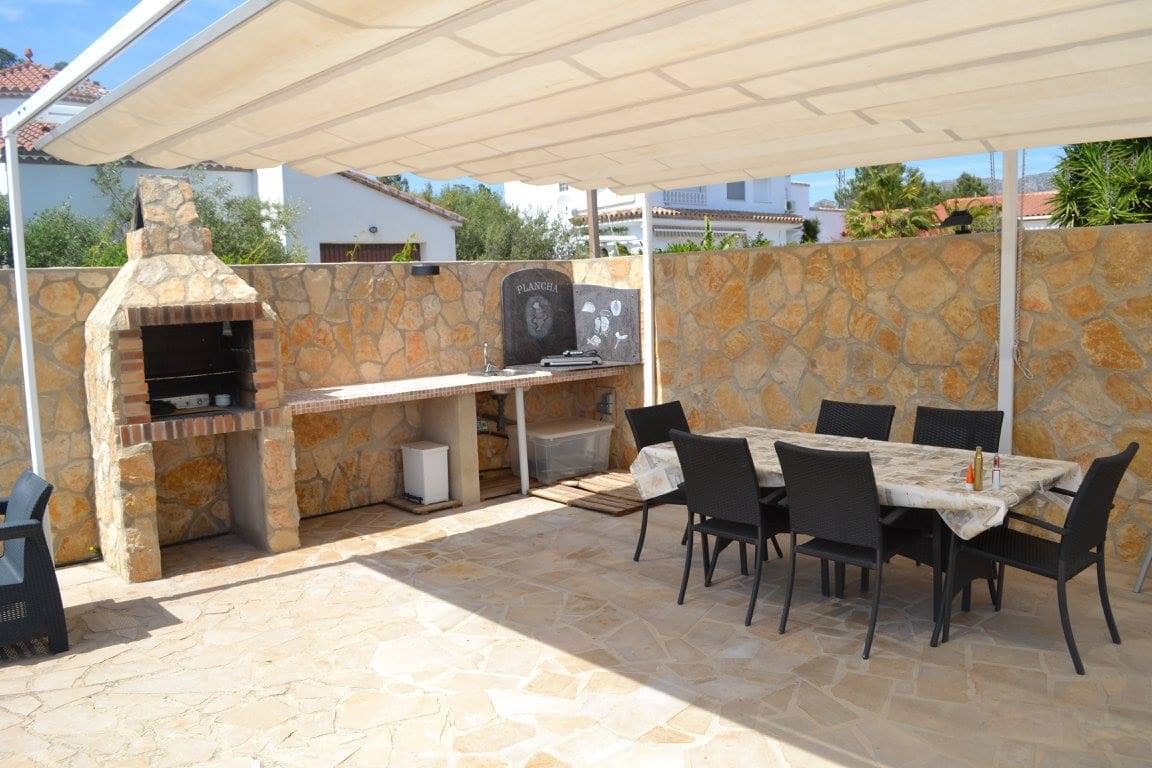 4 soverom Villa til salgs i L'Ametlla de Mar med svømmebasseng garasje - € 340 000 (Ref: 9379406)