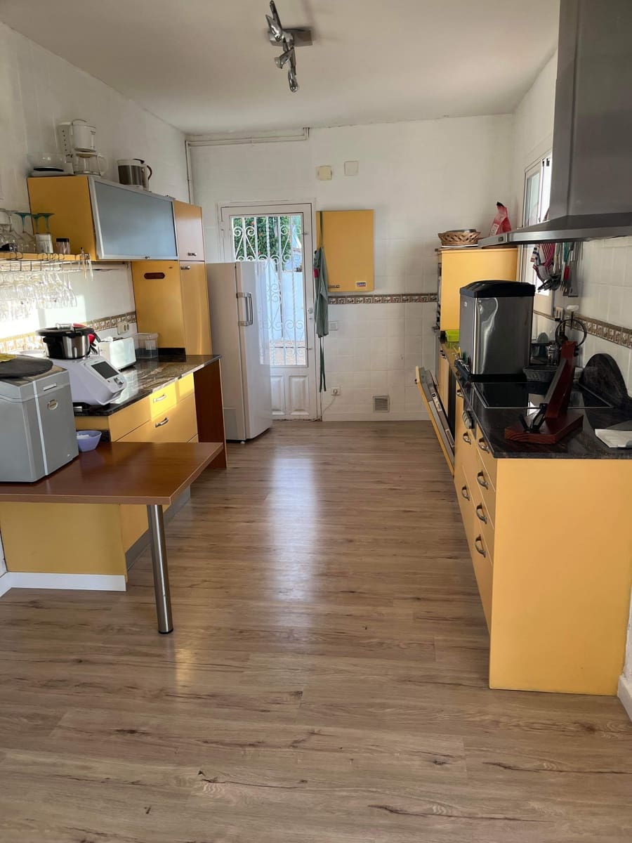 4 soverom Villa til salgs i L'Ametlla de Mar med svømmebasseng garasje - € 340 000 (Ref: 9379406)