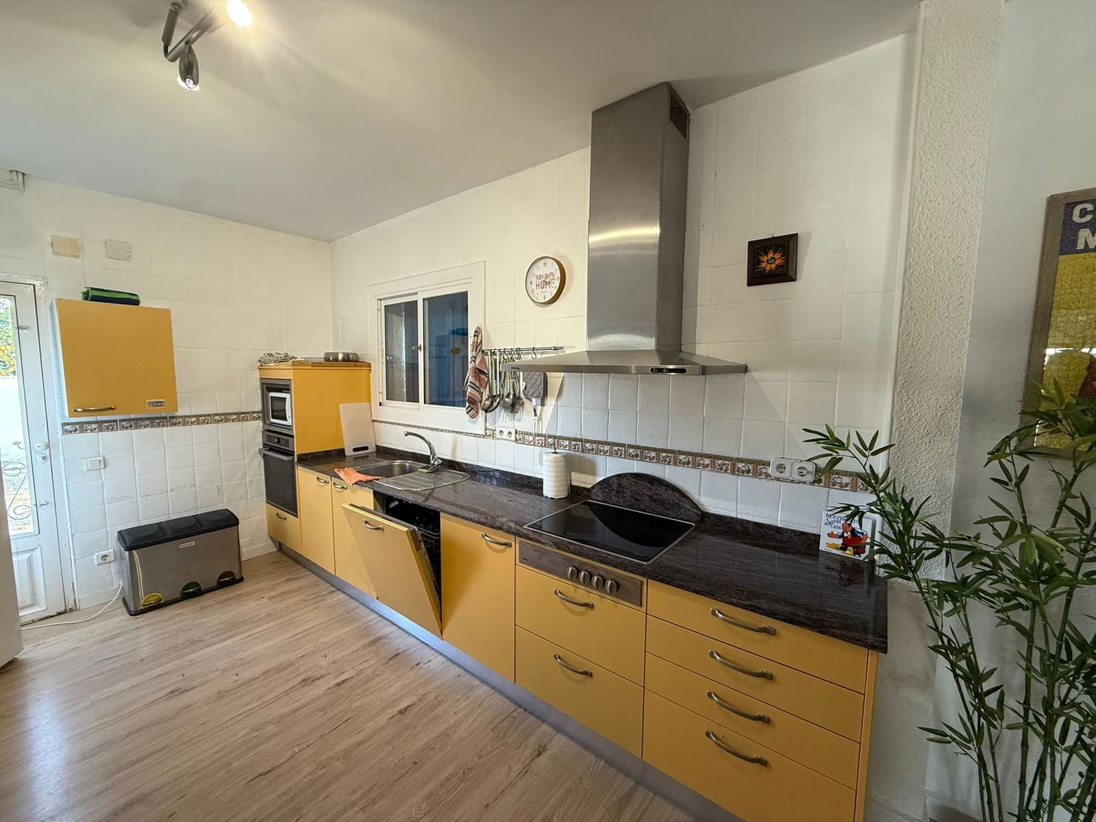 4 sypialnia Willa na sprzedaż w L'Ametlla de Mar z basenem garażem - 340 000 € (Ref: 9379406)