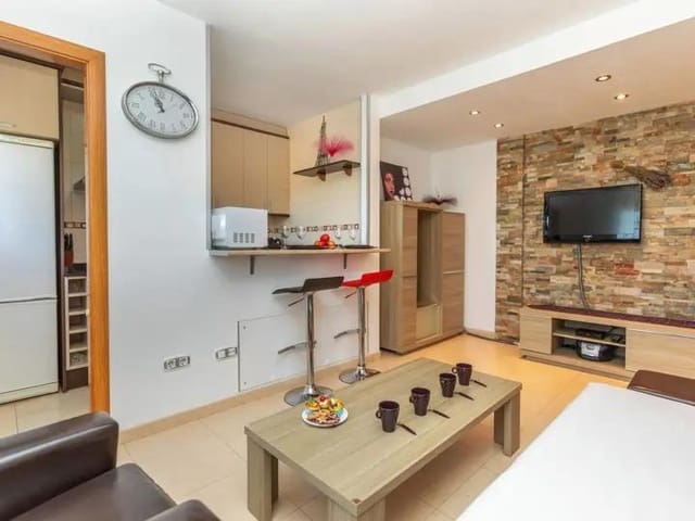 2 soverom Strandleiligheter til salgs i Miami Playa / Miami Platja, Mont-roig del Camp med svømmebasseng - € 135 000 (Ref: 9379642)