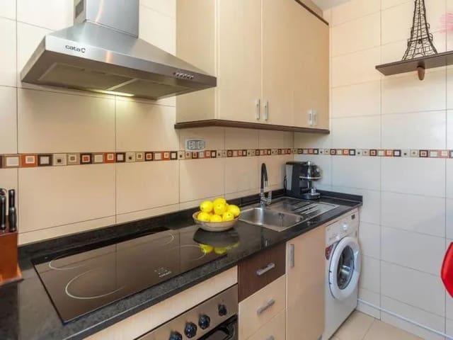 2 soverom Strandleiligheter til salgs i Miami Playa / Miami Platja, Mont-roig del Camp med svømmebasseng - € 135 000 (Ref: 9379642)