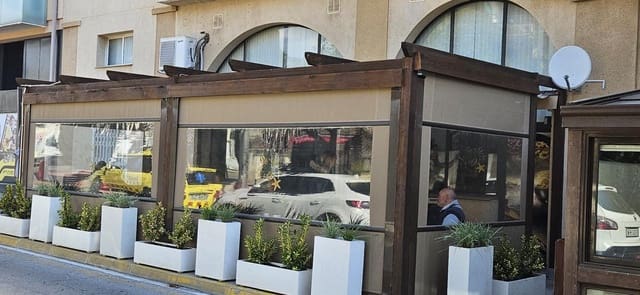 Restaurant/Bar for sale in L'Ametlla de Mar - € 255,000 (Ref: 9379721)