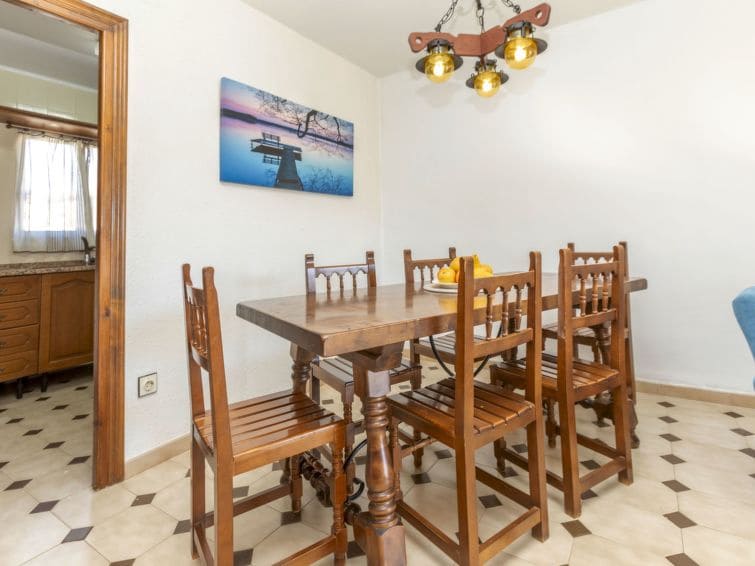 3 bedroom Apartment for sale in Mont-roig del Camp with pool - € 180,000 (Ref: 9446897)