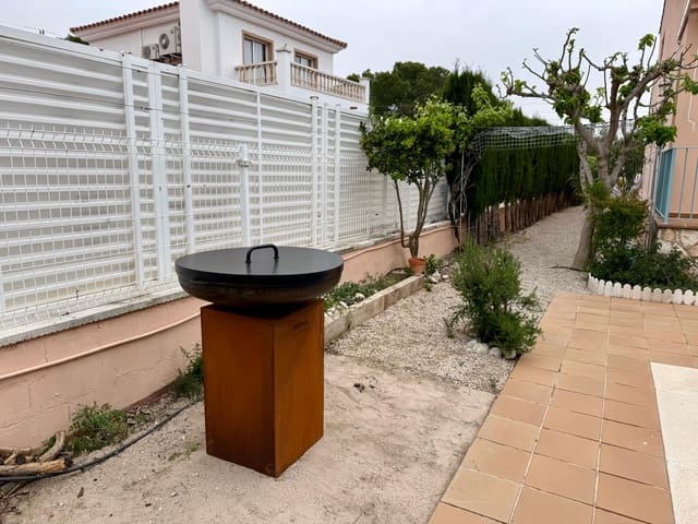 3 soverom Villa til salgs i L'Ametlla de Mar med svømmebasseng - € 1 550 (Ref: 9506226)