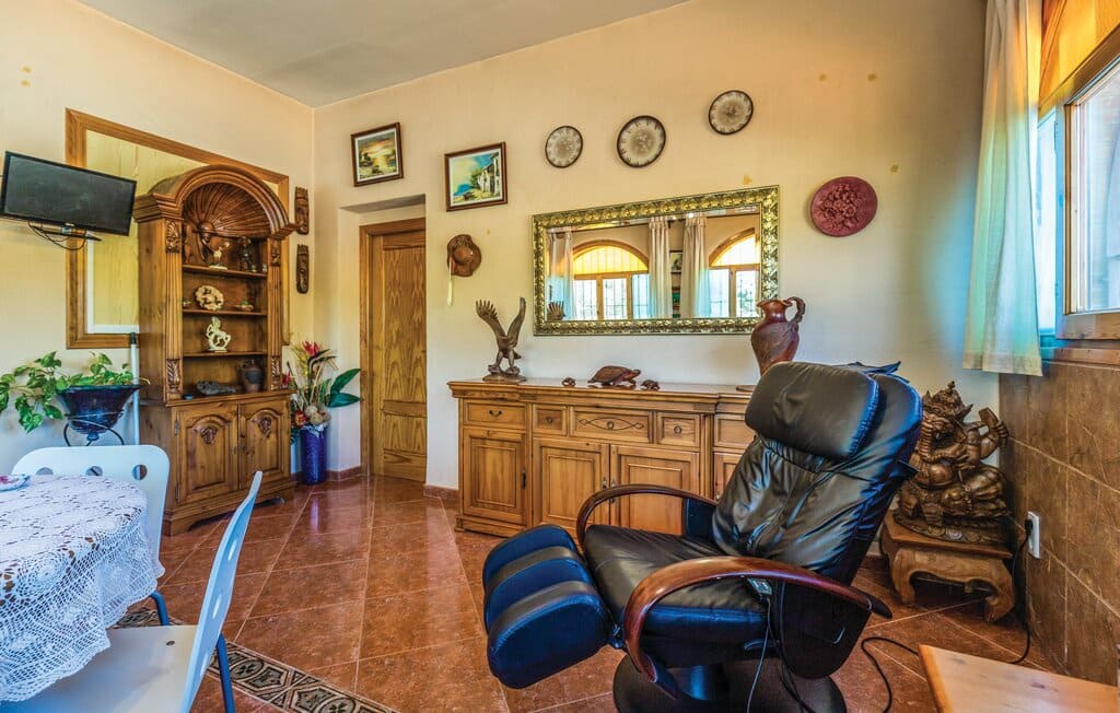 5 soveværelse Finca/Landehus til salg i L'Ametlla de Mar med swimmingpool garage - € 550.000 (Ref: 9541949)